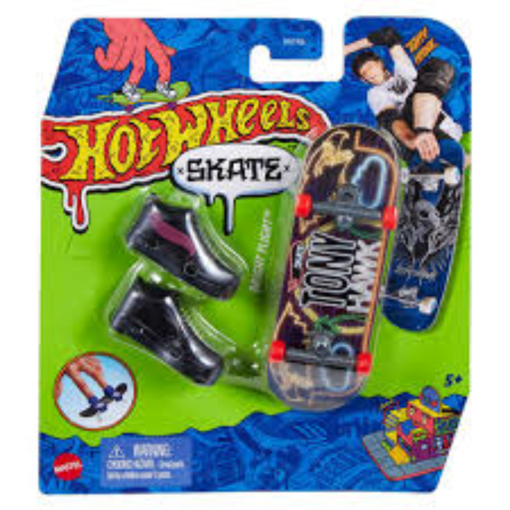HGT46 - ASST BOARD & SNEAKERS